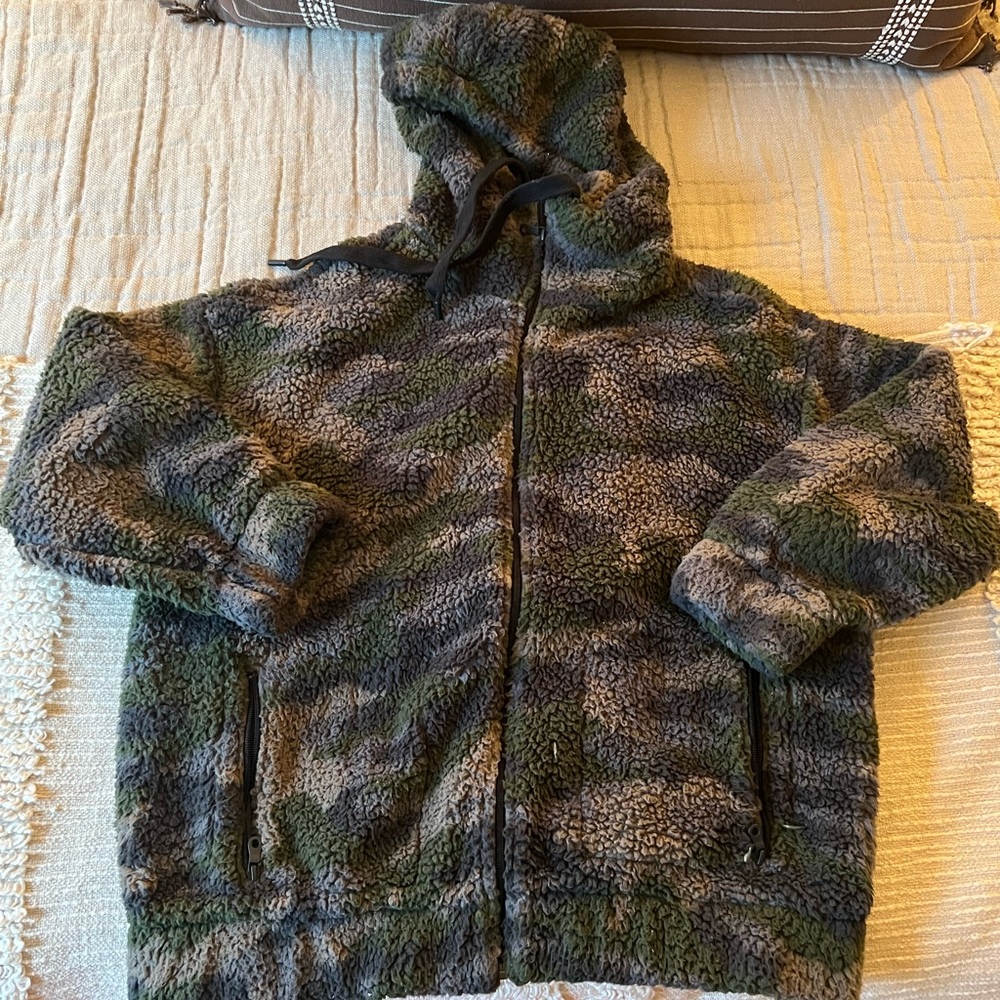 Aerie Offline cozy hoodie large camo